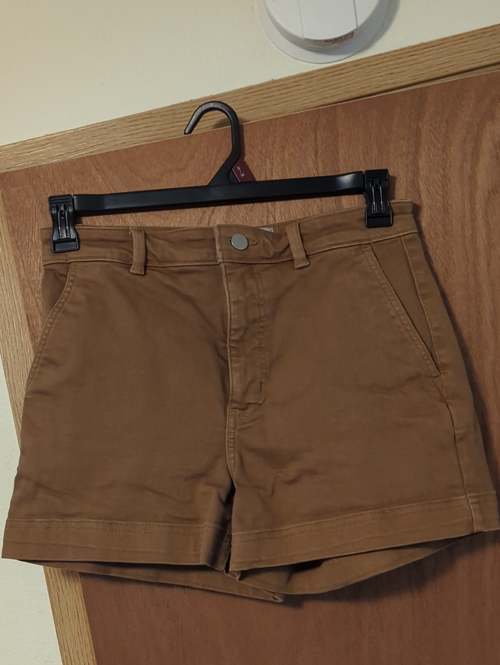 Classic High-Rise Womens Bermuda Shorts in Brown